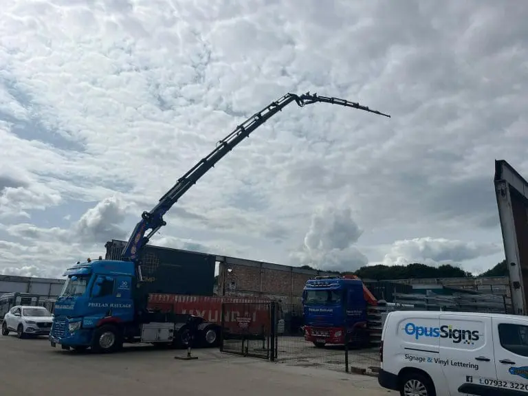Renault PM65 Crane Truck Fleet Addition