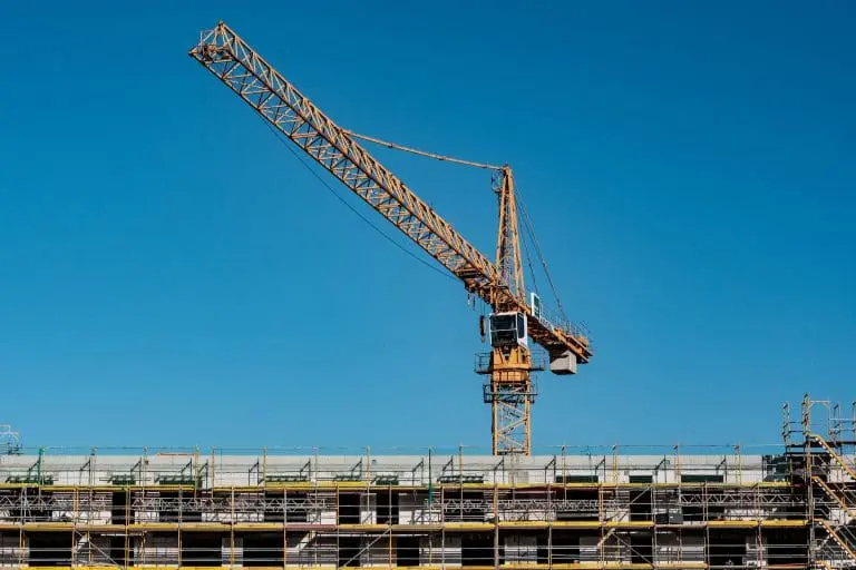 Comparing HIAB Cranes, Mobile Cranes & Tower Cranes