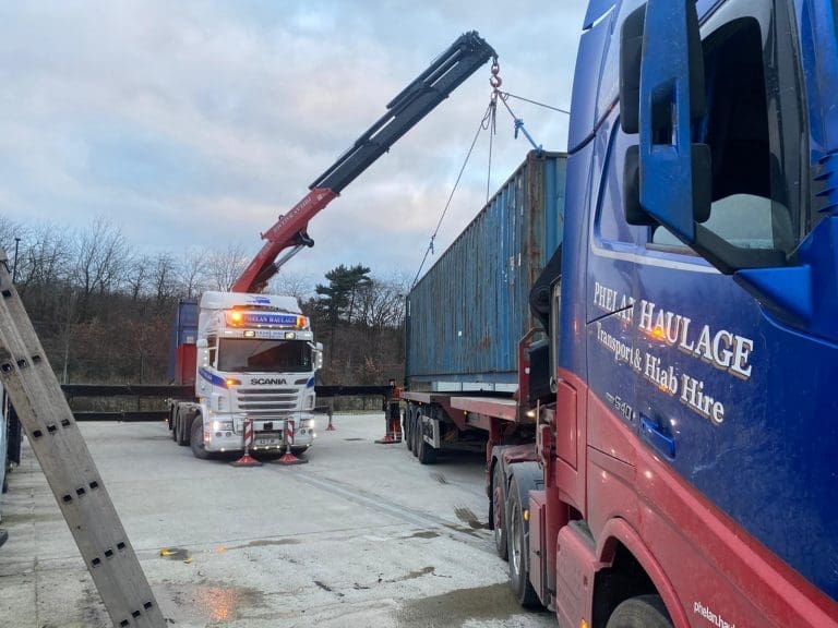 Why HIAB Trucks Are The Best Option For Abnormal Loads